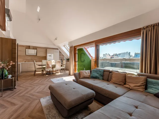 Eladó lakás Budapest VI. kerület 122 nm