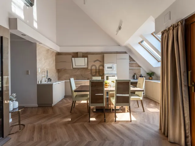 Eladó lakás Budapest VI. kerület 122 nm