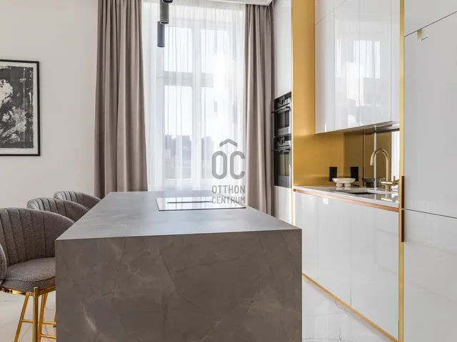 Eladó lakás Budapest VI. kerület, Diplomatanegyed, Andrássy út 159 nm