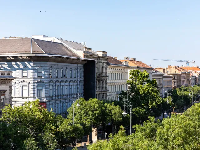 Eladó lakás Budapest VI. kerület, Diplomatanegyed, Andrássy út 159 nm