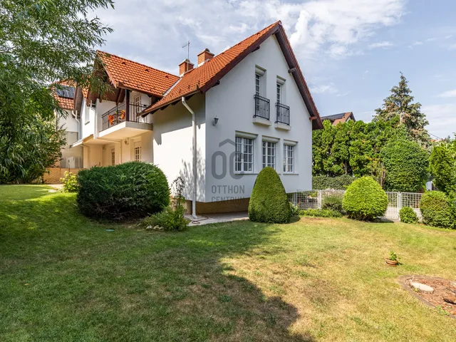 Eladó ház Budapest XI. kerület, Sasad-Sashegy XI. ker. 239 nm