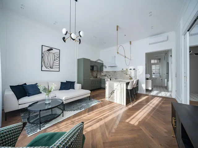 Eladó lakás Budapest VI. kerület 80 nm