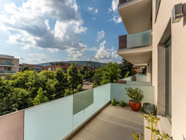 Eladó lakás Budapest XI. kerület, Madárhegy