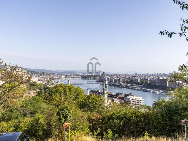 Eladó lakás Budapest I. kerület 110 nm