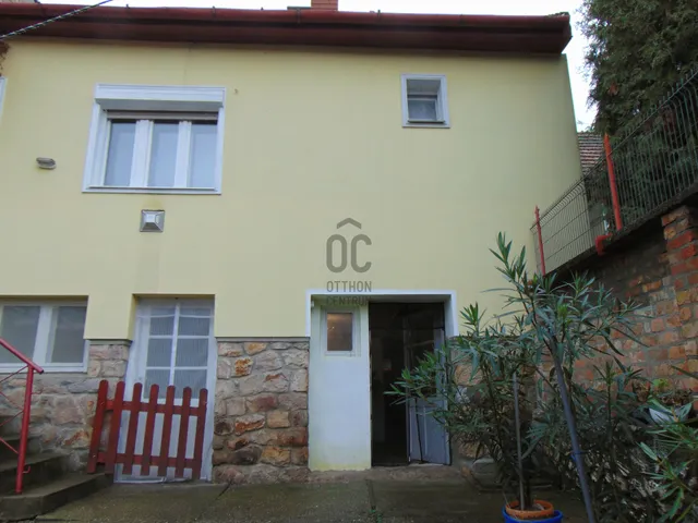 Eladó ház Eger, Ráchóstya 94 nm