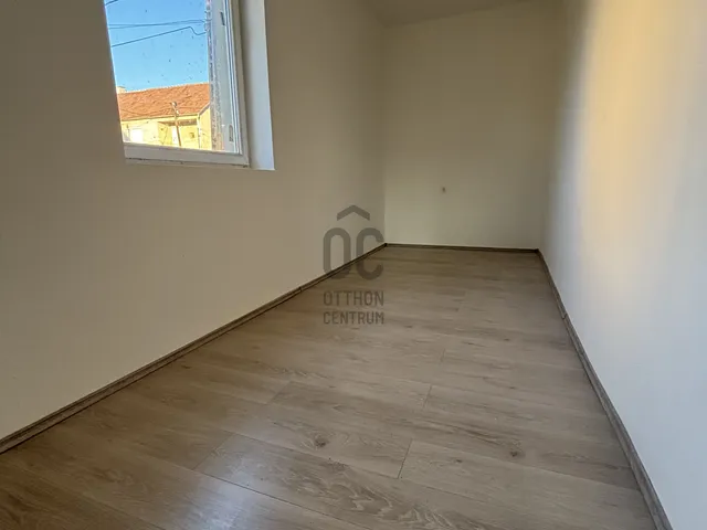 Eladó lakás Edelény 54 nm