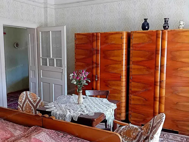 Eladó lakás Rakamaz 100 nm