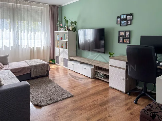 Eladó lakás Győr, Nádorváros 65 nm