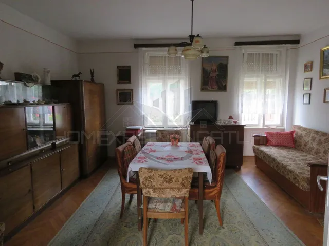 Eladó ház Nyúl 64 nm