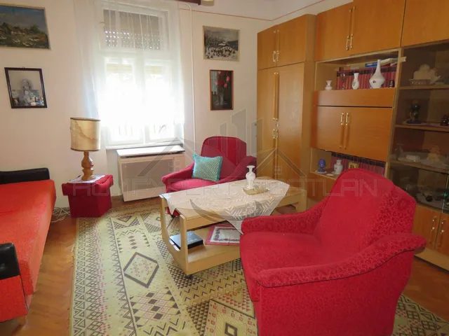 Eladó ház Nyúl 64 nm