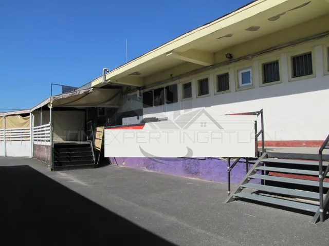 Kiadó kereskedelmi és ipari ingatlan Győr, Nádorváros 520 nm