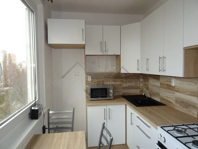 Eladó lakás Győr, Adyváros 53 nm