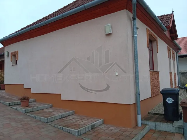 Eladó ház Győr, Ménfőcsanak 123 nm