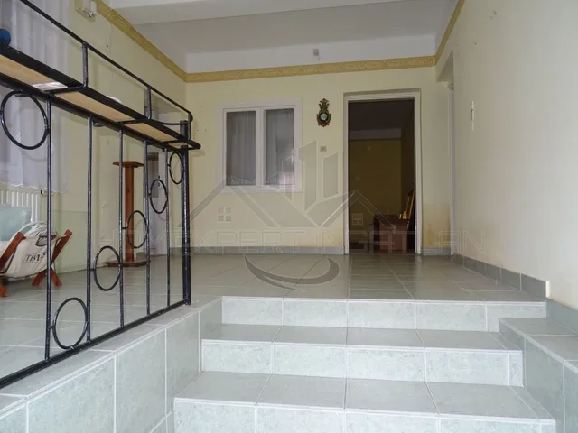 Eladó ház Csikvánd 136 nm