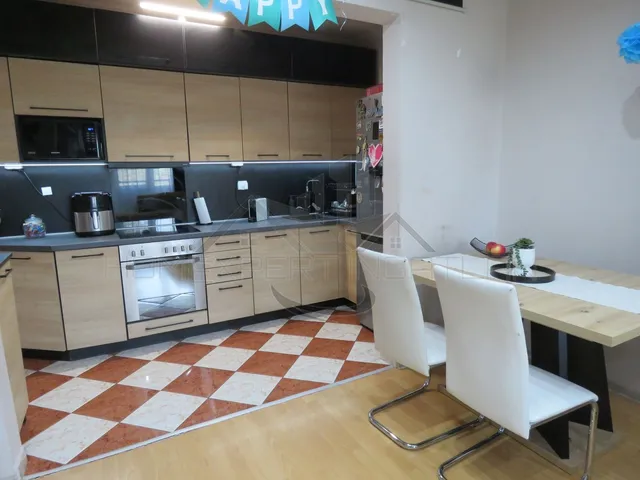 Eladó lakás Győr, Marcalváros II. 73 nm