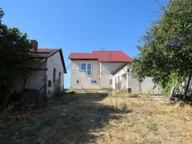 Eladó ház Győr, Ménfőcsanak 158 nm