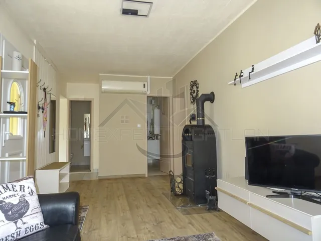 Eladó ház Bakonyszentlászló 83 nm