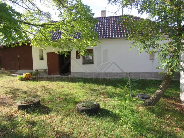 Eladó ház Fenyőfő 46 nm