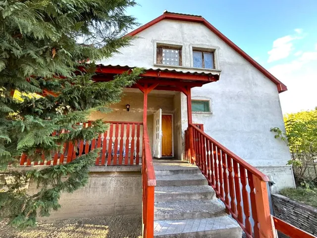 Eladó lakás Ráckeve 133 nm