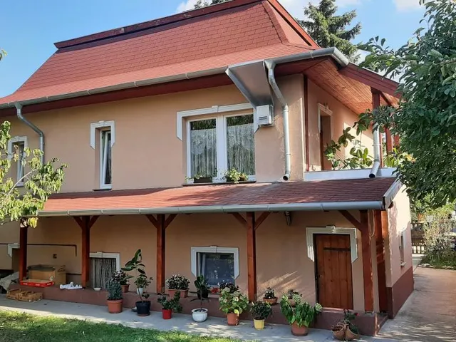 Eladó ház Budapest XVII. kerület, Rákoscsaba-Újtelep 120 nm