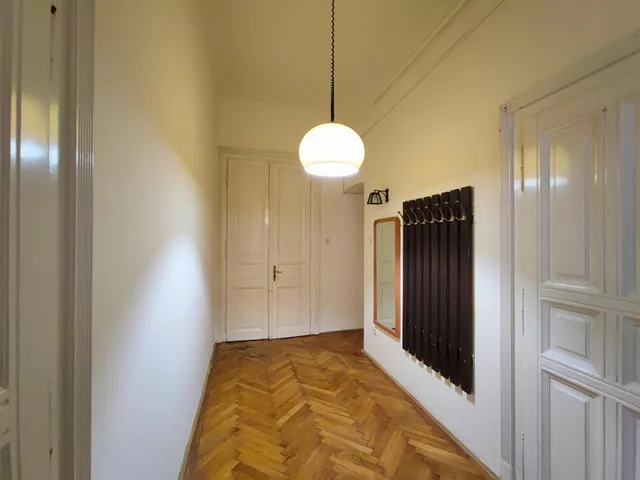 Kiadó lakás Budapest VIII. kerület, Palotanegyed 96 nm