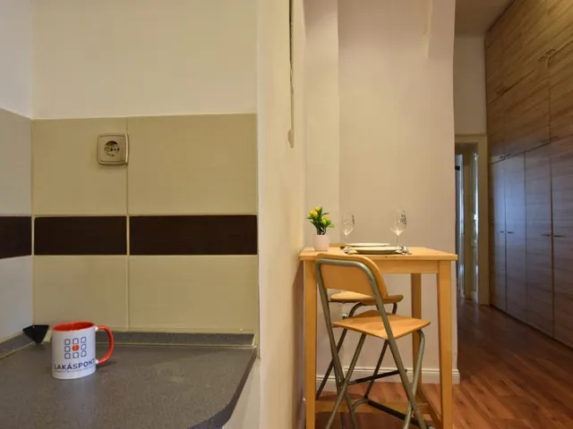 Kiadó lakás Budapest VI. kerület 71 nm