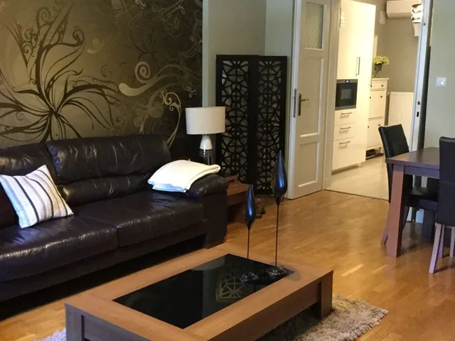 Eladó lakás Budapest VI. kerület, Munkácsy Mihály utca 93 nm