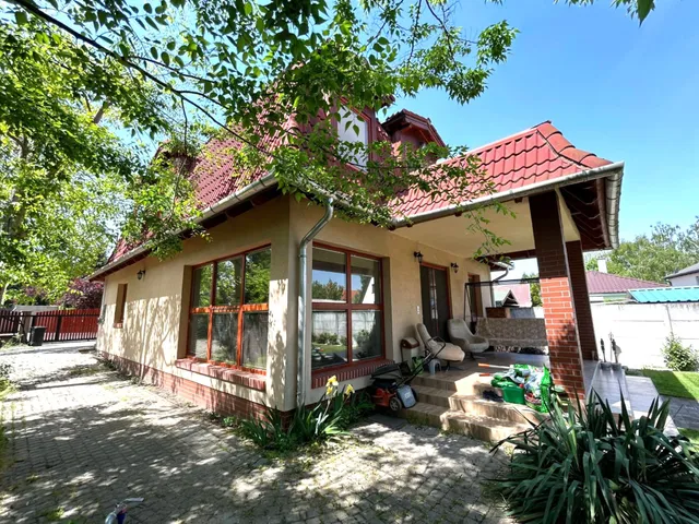 Eladó ház Szigetszentmiklós, Bucka 185 nm