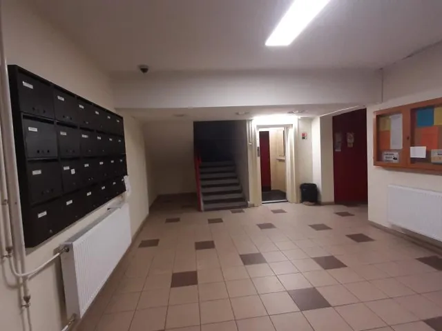 Eladó lakás Budapest IV. kerület, Lóverseny tér 84 nm