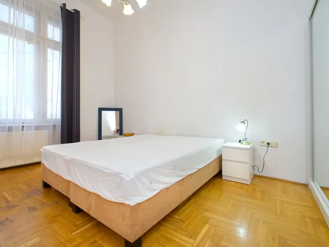 Kiadó lakás Budapest IX. kerület, Belső Ferencváros, Ráday utca 79 nm