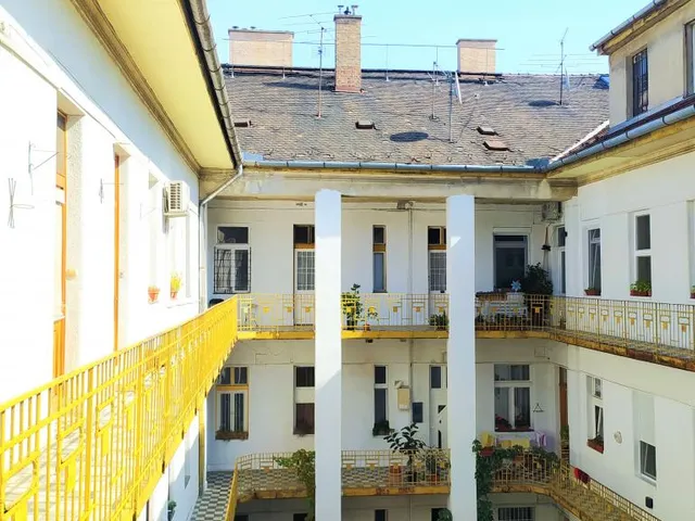 Eladó lakás Budapest XI. kerület 77 nm