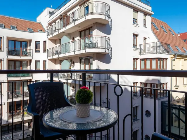 Eladó lakás Budapest VII. kerület, Holló utca 51 nm