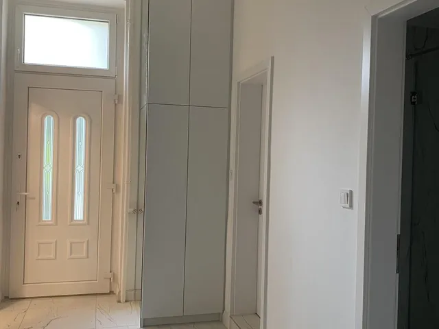 Kiadó lakás Budapest VI. kerület, Izabella utca 99 nm