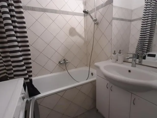 Kiadó lakás Budapest XIII. kerület, Radnóti Miklós utca 65 nm