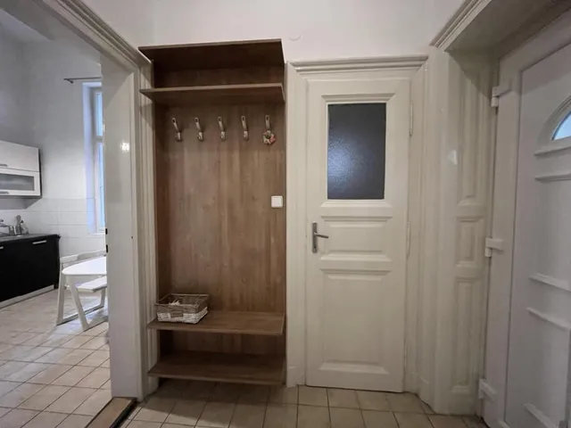 Kiadó lakás Budapest VI. kerület 61 nm