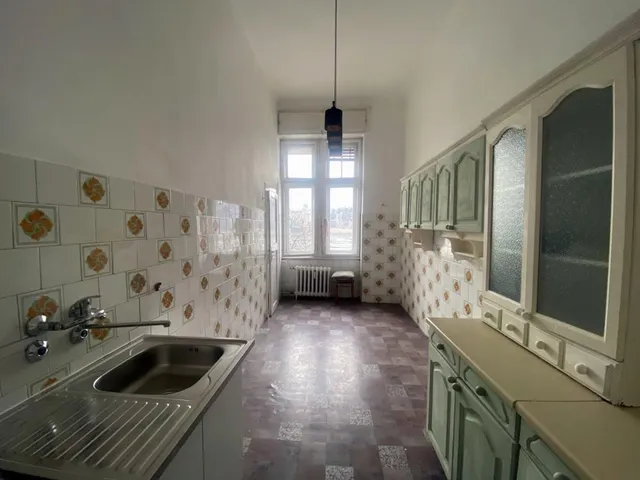 Eladó lakás Budapest V. kerület 92 nm