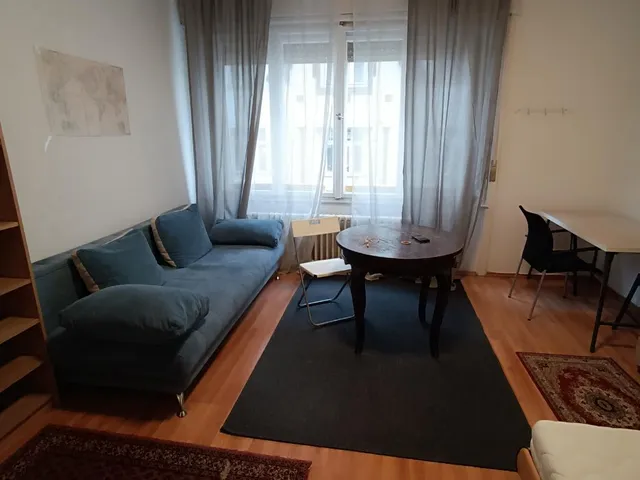 Kiadó lakás Budapest V. kerület, Honvéd utca 31 nm