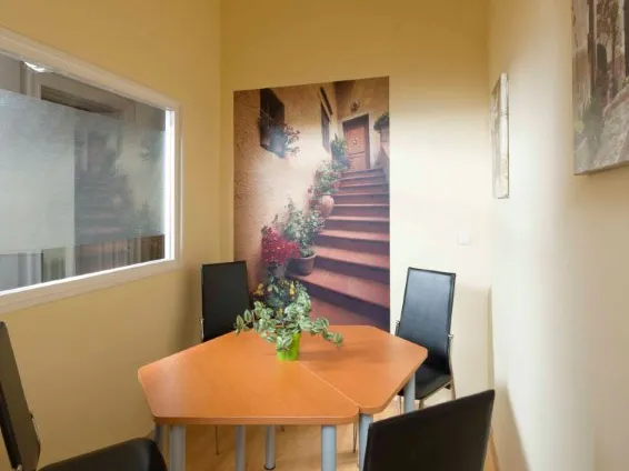 Kiadó kereskedelmi és ipari ingatlan Budapest VI. kerület, Teréz körút 81 nm