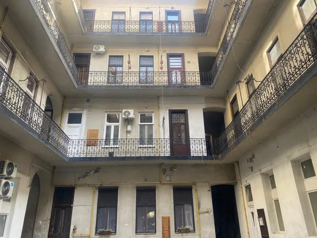 Kiadó lakás Budapest VII. kerület, Rottenbiller utca 27 nm