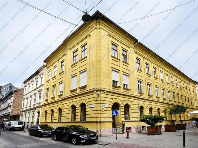 Kiadó lakás Budapest VI. kerület 65 nm