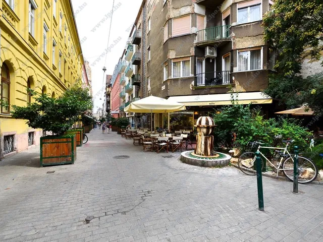 Kiadó lakás Budapest VI. kerület, Hajós utca 65 nm