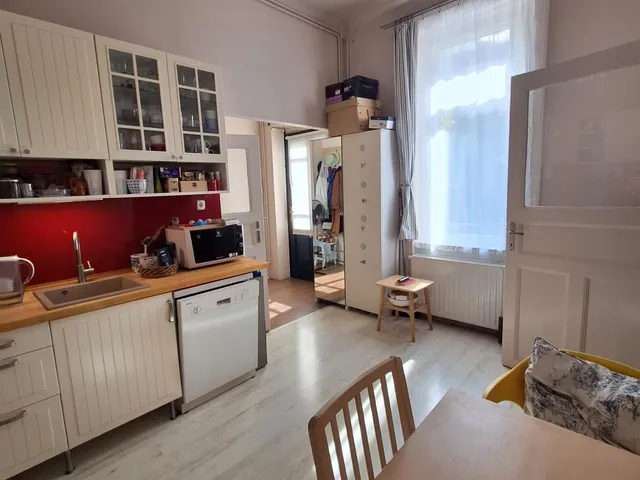 Eladó lakás Budapest II. kerület, Tölgyfa utca 48 nm
