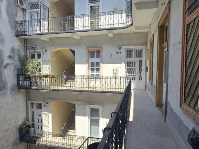 Eladó lakás Budapest VIII. kerület, Luther utca 80 nm
