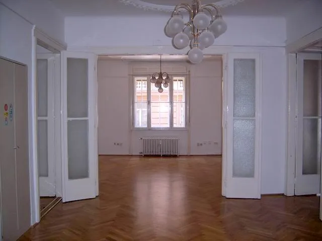Kiadó lakás Budapest XIII. kerület, Tátra utca 155 nm