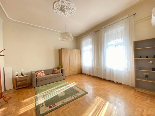 Kiadó lakás Budapest XV. kerület, Wysocki utca 44 nm