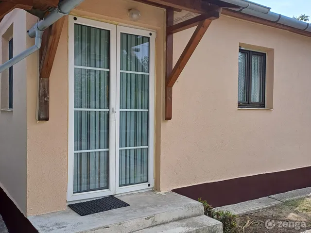 Eladó ház Vámospércs 70 nm