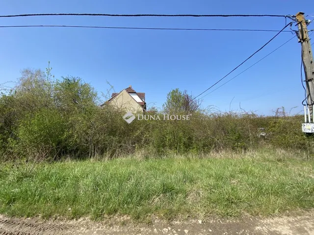 Eladó telek Abádszalók 510 nm