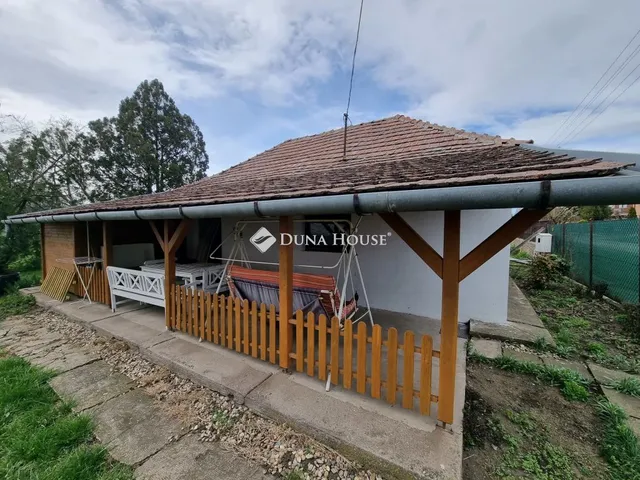 Eladó ház Poroszló 43 nm