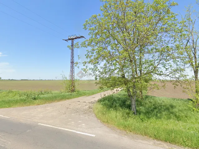 Eladó telek Békéscsaba 22596 nm