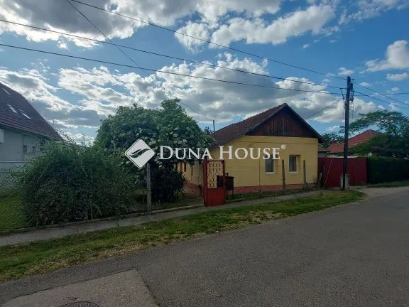 Eladó ház Szolnok 70 nm
